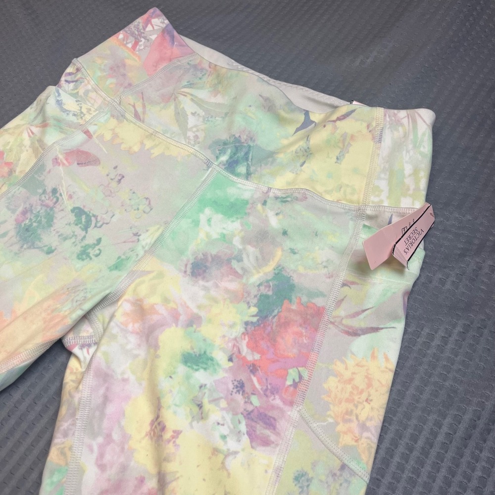 Victoria's Secret Incredible Essential High Rise Floral Leggings Size 10